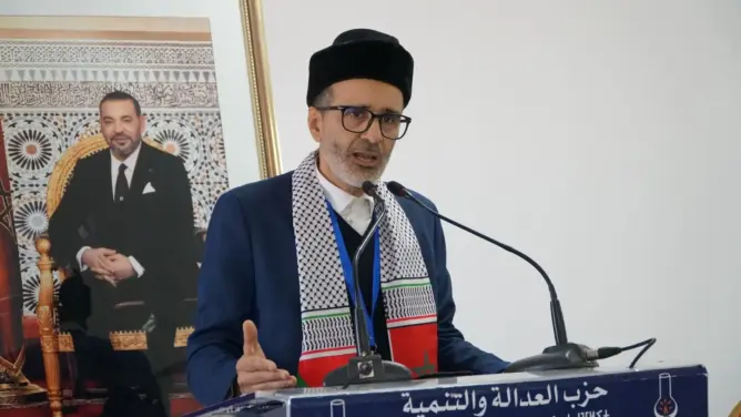 البيجيدي يحدد موعد مؤتمره الوطني وينتخب الأزمي رئيسا للجنة التحضيرية