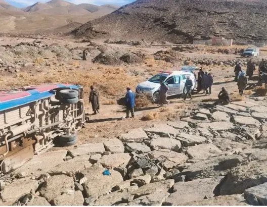 مصرع شخصين في انقلاب سيارة للنقل المزدوج بتنغير