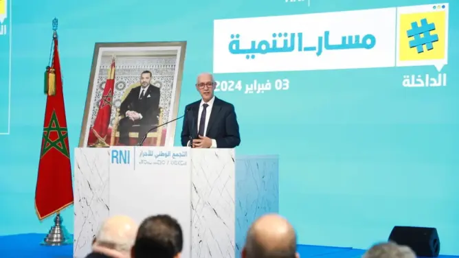 الطالبي: سياسة البيجيدي تنتج الفكاهة ويجب محاسبته على توقف بناء 14 سدا