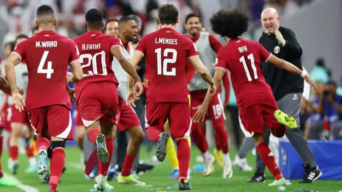 بثلاث ضربات جزاء.. قطر تهزم الأردن وتحافظ على لقبها الآسيوي