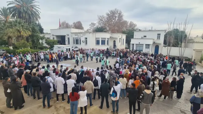 متابعة أطباء وممرضين بفاس.. نقابة الممرضين تتضامن مع الموقوفين وتنتقد إدارة مصلحة الأم والطفل