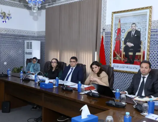 البام يعرب عن ارتياحه لموقف فرنسا ويشيد بالعفو الملكي عن صحافيين