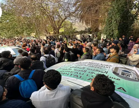 الممرضون ينتفضون في وجه أيت الطالب