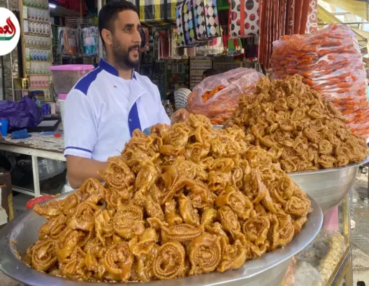 الجديدة.. إقبال كبير على الشباكية وحلويات رمضان
