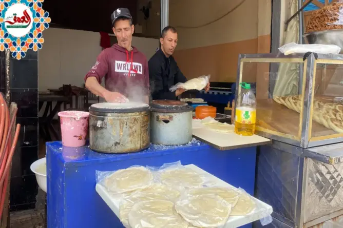 رحلة سنوية من البيضاء لأزمور لبيع ورق بسطيلة