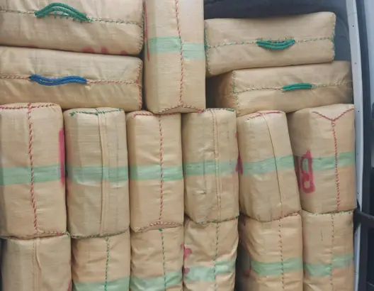 العثور على سيارة محملة بـ200 كلغ من الحشيش بطنجة