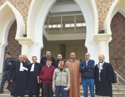 إدانة 13 ناشطًا بالحبس موقوف التنفيذ بسبب احتجاجات ضد التطبيع