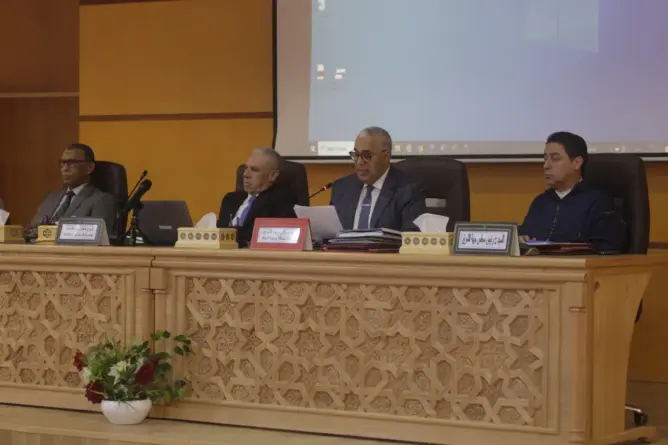بعد أشهر من احتجاجات ساكنة فجيج.. الداخلية تعقد أول لقاء لتبديد المخاوف من تفويت قطاع الماء