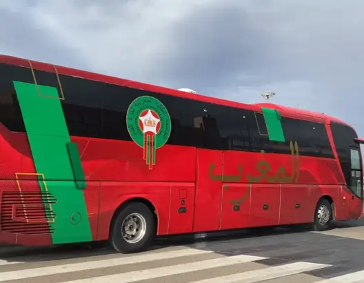 لحظة وصول المنتخب الوطني لأكادير تأهبا لوديتي أنغولا وموريتانيا
