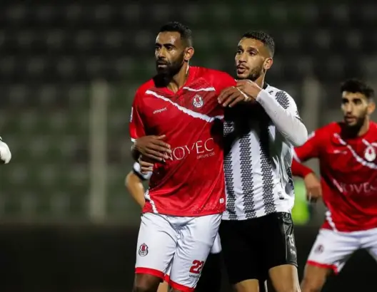 الاتحاد الإسلامي الوجدي يخلق المفاجأة بإقصاء الفتح الرياضي من سدس عشر كأس العرش