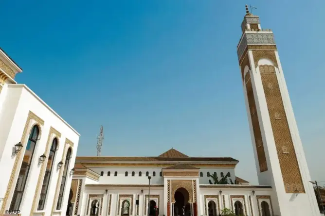 يتسع لـ3 آلاف مصل .. تدشين مسجد محمد السادس بغينيا (صور)