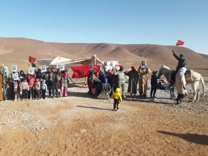 مواطنون بضواحي زاكورة يحتجون على “حرمانهم” من وثائقهم الإدارية