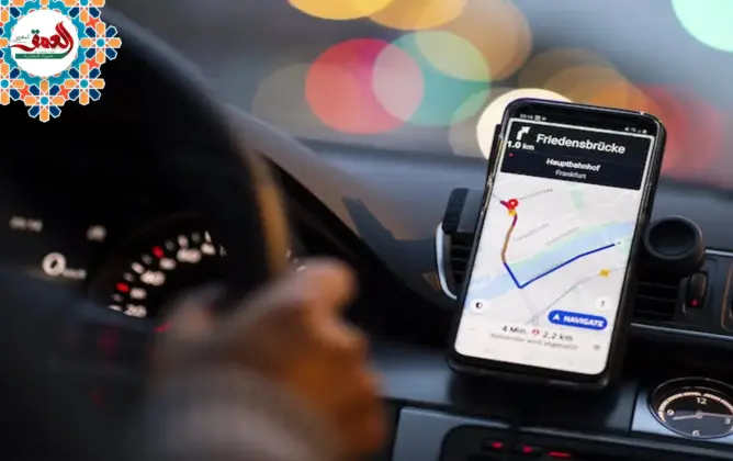 مغاربة يعددون إيجابيات استعمال التطبيقات الذكية للتنقل