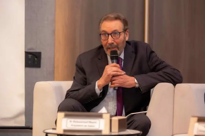 الجزائر تضغط على مثقفيها لعدم حضور معرض الكتاب المغاربي بوجدة