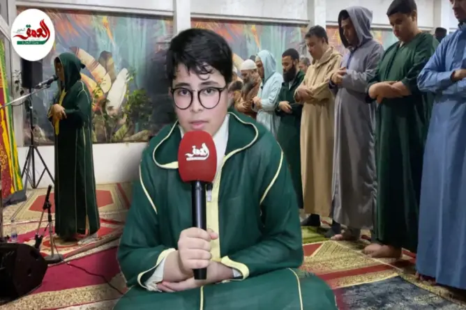 صوته تقشعر له الأبدان.. طفل بأزمور يمتع المصلين في صلاة التراويح