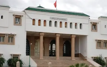 المؤبد لجندي متقاعد قتل إبنيه وحاول قتل زوجته بتازة