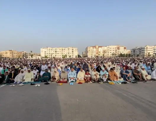 هكذا أدى آلات المواطنين صلاة العيد بأكادير