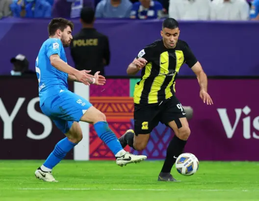 بمشاركة بونو وحمد الله.. الهلال يستعرض أمام الاتحاد برباعية ويتوج بالسوبر السعودي