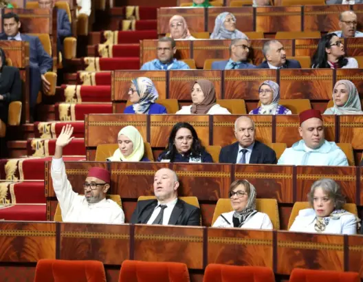 المعارضة تتخلى عن العدالة والتنمية وتدعم “البام” لرئاسة لجنة مراقبة المالية