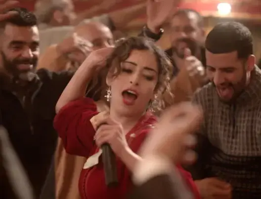قصة “شيخة” بإنتاج أجنبي-مغربي.. عيوش يمثل المغرب في مهرجان “كان”
