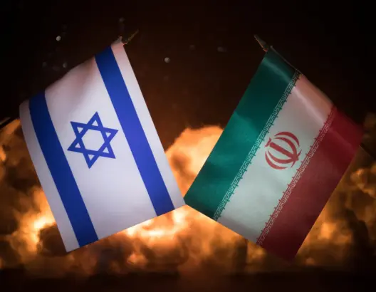 توقعات بهجوم إيراني غدا الإثنين.. طهران تراسل إسرائيل وواشنطن تستنفر لندن وباريس