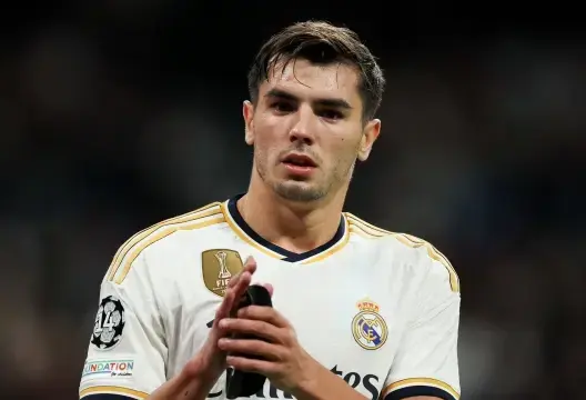 تقرير إسباني يرشح دياز للمشاركة أساسيا في إياب ثمن نهائي دوري الأبطال