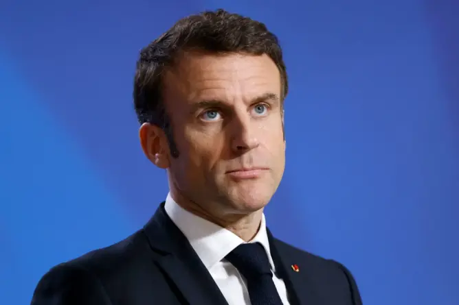 “ازدواجية في المعايير”.. ماكرون يدافع عن مشاركة إسرائيل واستبعاد روسيا من أولمبياد باريس