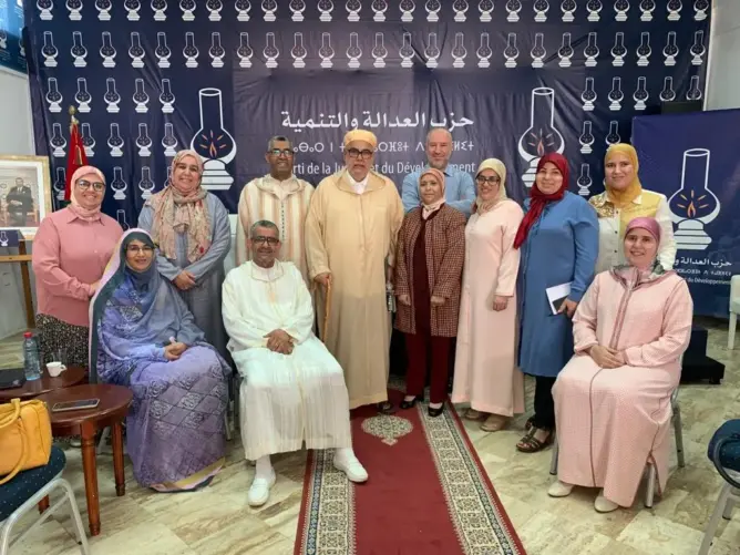 البيجدي يجتمع لحسم رئاسة المجموعة النيابية..هل يُغير جلده بالبرلمان؟
