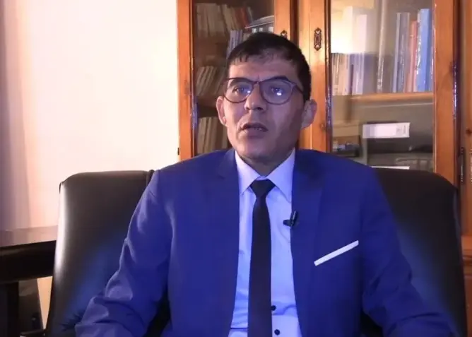 الحكومة  ومعارضة الظل … رؤية في مستقبل الممارسة الديمقراطية