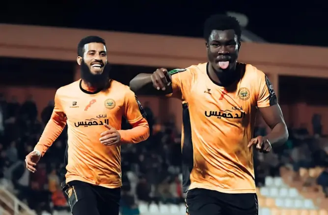 الكاف يعتبر نهضة بركان فائزا بثلاثية على اتحاد العاصمة والإياب في موعده