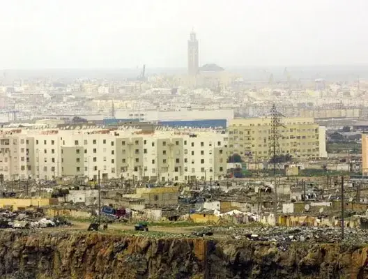 منتخبون يحذرون من “الركوب السياسي” على مشروع ترحيل قاطني “كاريانات” بالبيضاء