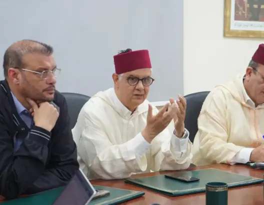 عشية المؤتمر الـ18.. بركة يدعو الاستقلاليين إلى نكران الذات والابتعاد عن الأنانيات