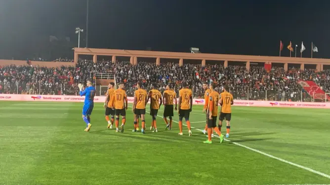 نهضة بركان يتأهل لنهائي كأس الكونفدرالية بعد انسحاب اتحاد العاصمة الجزائري