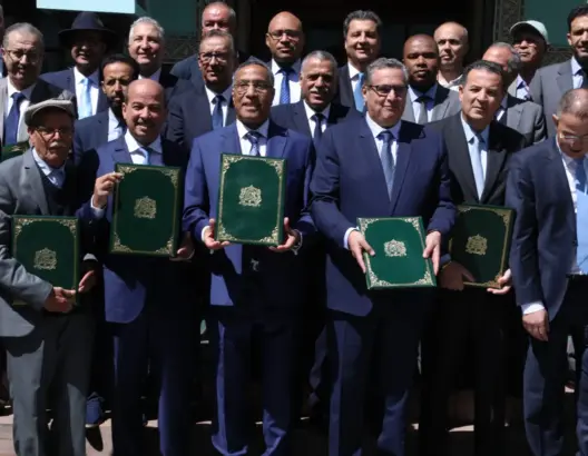 كلفة الحوار الاجتماعي تفوق 45 مليار درهم.. ومتوسط دخل “موظفي الدولة” يتجاوز 10 آلاف درهم