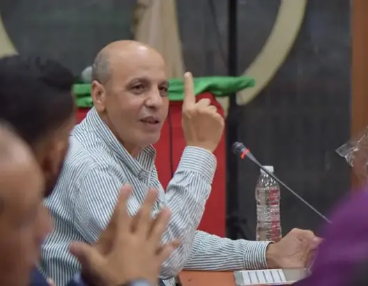 “محنة ابن اللسان”.. بندحمان يروي حكايات الكلاميين الذين تتحول سلعتهم إلى محنتهم