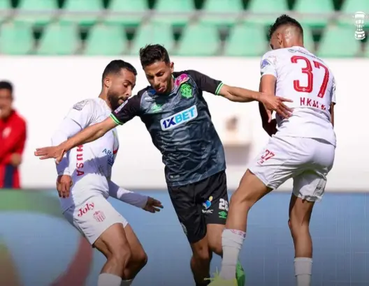 الرجاء يضمن مقعدا في نصف نهائي كأس العرش برباعية أمام حسنية أكادير