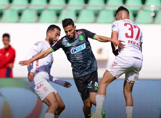 الرجاء يضمن مقعدا في نصف نهائي كأس العرش برباعية أمام حسنية أكادير