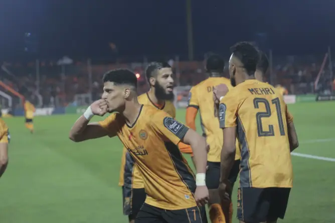 نهضة بركان تهزم الزمالك المصري بـ 2-1 في ذهاب نهائي كأس الكونفدرالية الإفريقية