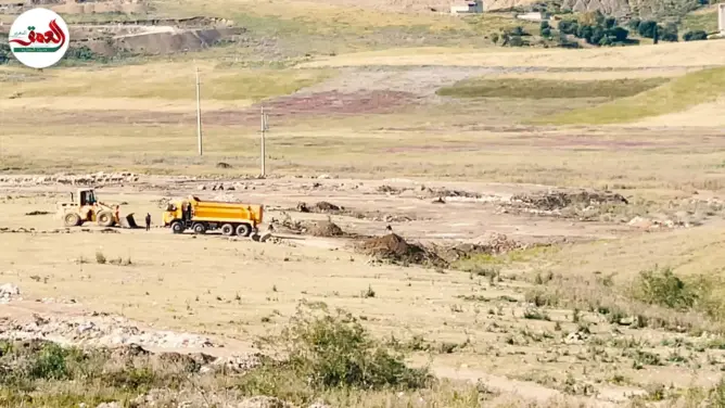 شاحنات تطمر مجرى واد بأرض بطنجة.. والسلطات تتدخل (فيديو)