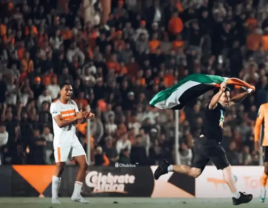 كان نائبا للقجع .. النيابة العامة تتابع حامل العلم الفلسطيني في مباراة النهضة والزمالك