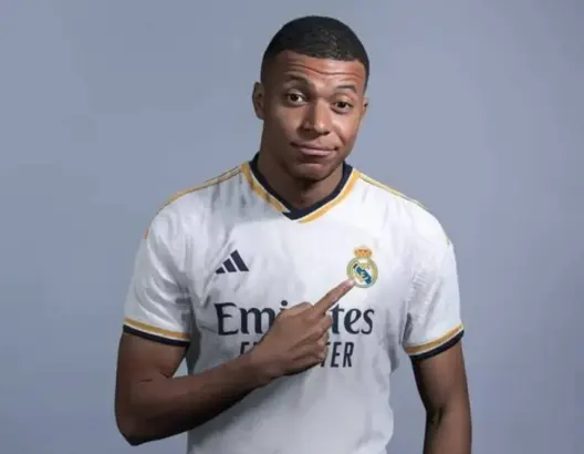 رئيس “الليغا” يؤكد انضمام مبابي لريال مدريد بعقد مدته 5 سنوات