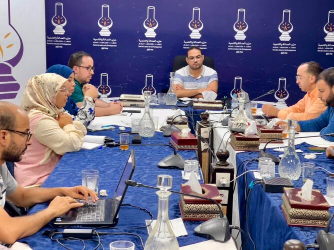 شبيبة البيجدي ترفض “استفزازات” ميراوي وتحذر تأجيج الاحتجاجات