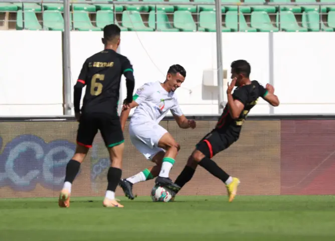 الجيش الملكي يقتنص تأهلا مثيرا لنصف نهائي كأس العرش على حساب أولمبيك الدشيرة