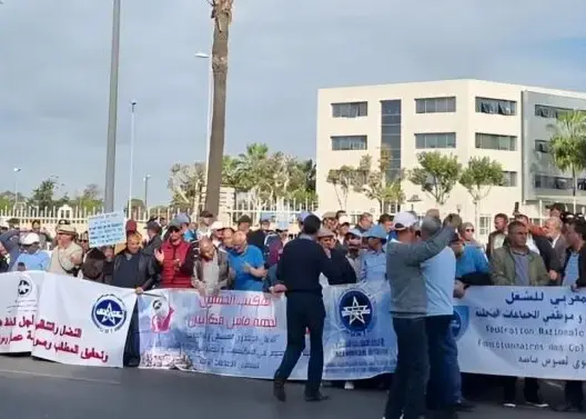موظفو الجماعات بدرعة تافيلالت يثورون ضد “اللعب بالنقط” و”الاستهداف الممنهج”