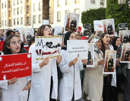 أزمة طلبة الطب.. تصعيد ميراوي يصبّ الزيت على “نار الاحتقان”