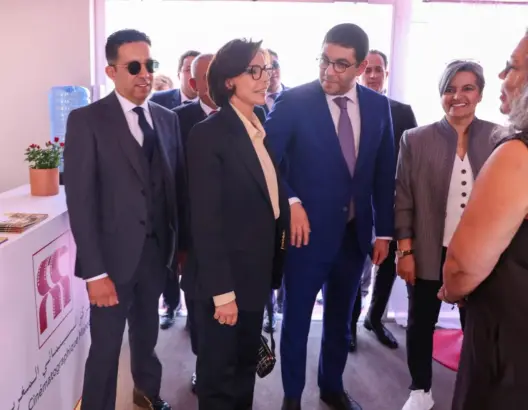وزيرة الثقافة الفرنسية تزور الجناح المغربي بمهرجان كان السينمائي