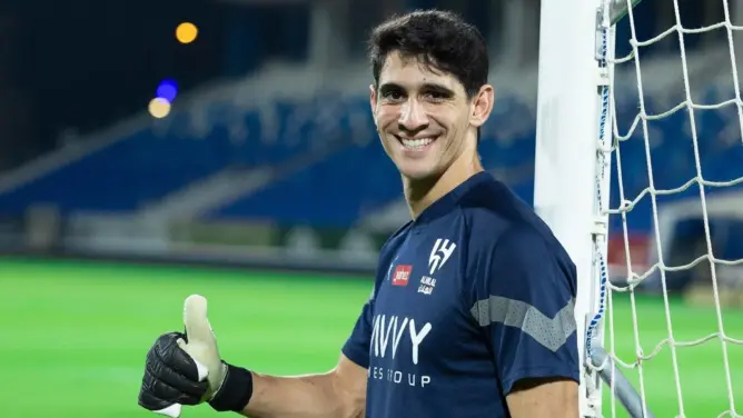 بونو يقود الهلال السعودي للتتويج بكأس خادم الحرمين الشريفين على حساب رفاق رونالدو