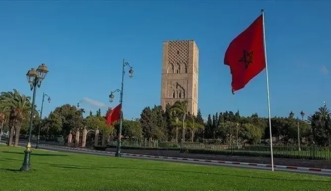 مؤشرات الديمقراطية لسنة 2025: المغرب يتحسن بخطى بطيئة وسط تراجع عالمي لحرية التعبير