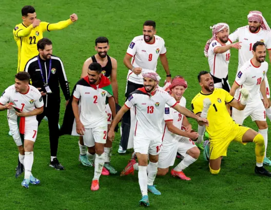 عموتة يقود المتتخب الأردني للدور الحاسم المؤهل للمونديال والتأهل لنهائيات كأس آسيا