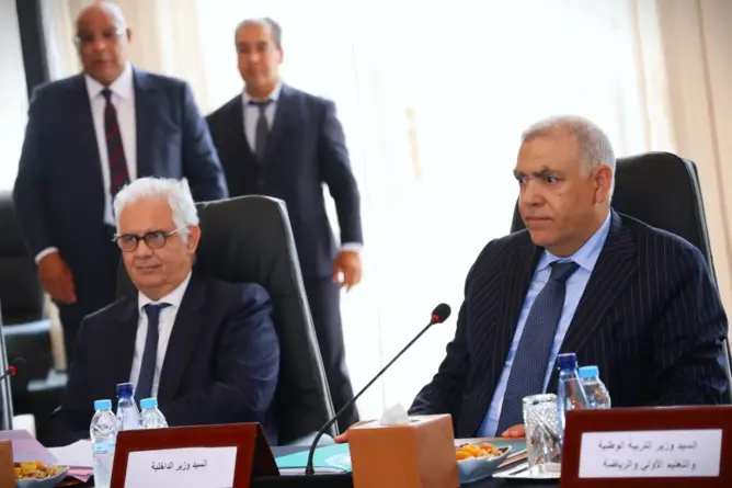 اجتماع بالرباط لتقييم حصيلة الجهوية المتقدمة يدعو لتعزيز الالتقائية بين العمل الحكومي والجهات